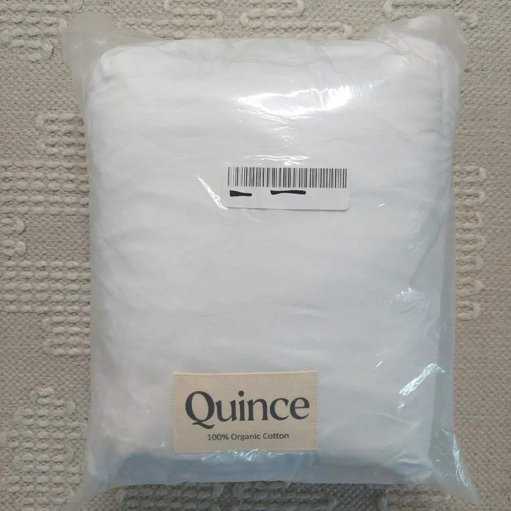 Quince 100% Organic Cotton Sateen White Duvet & Shams! King/ Cal King (760)